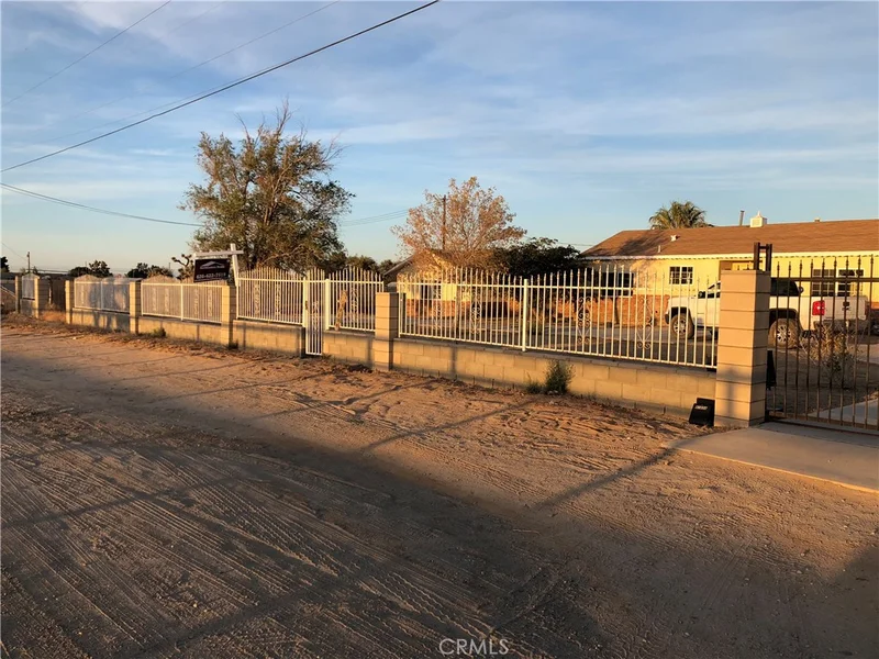 41654 22nd, Palmdale, CA 93551