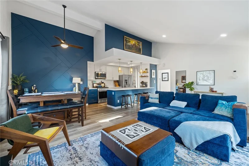 1866 Raymond, Signal Hill, CA 90755