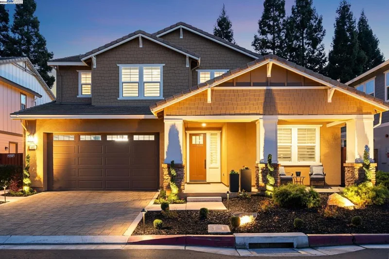 102 Julia Loop, Danville, CA 94506