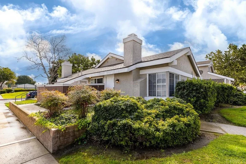 295 Riverview, Oceanside, CA 92057