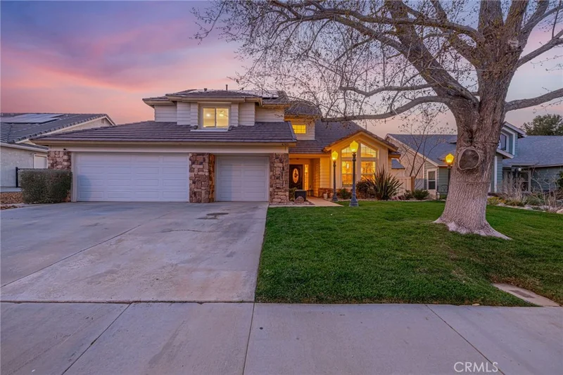 42431 62nd, Lancaster, CA 93536