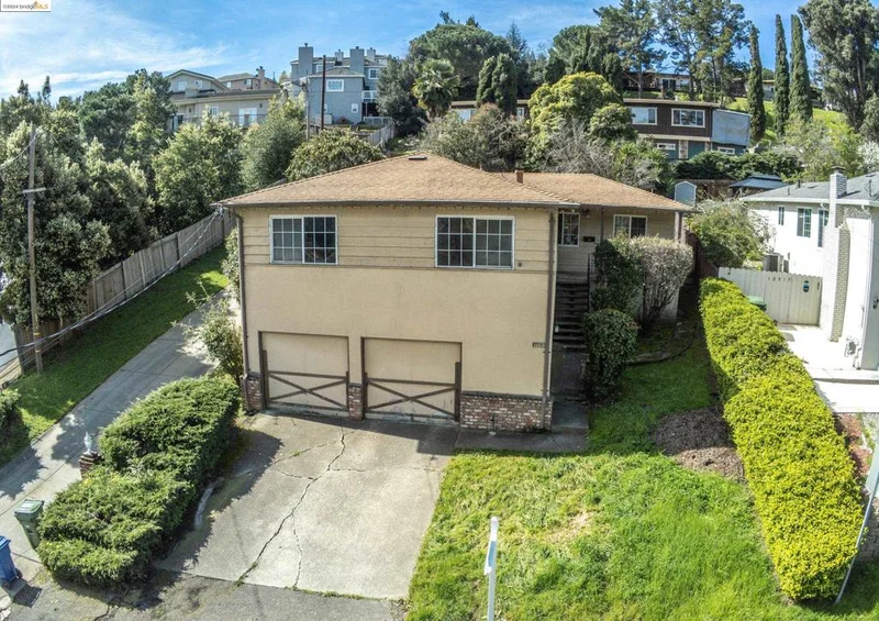 18929 Stanton Ave, Castro Valley, CA 94546
