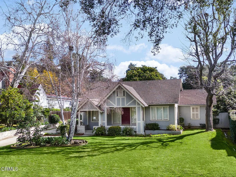 4306 Oakwood, La Canada Flintridge, CA 91011