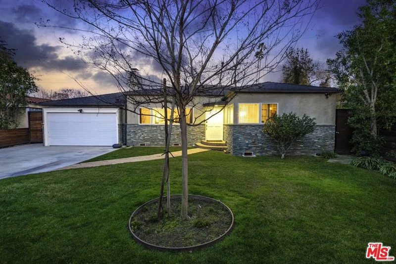 4546 Strohm, Toluca Lake, CA 91602