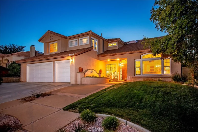 42019 Tiffany, Lancaster, CA 93536