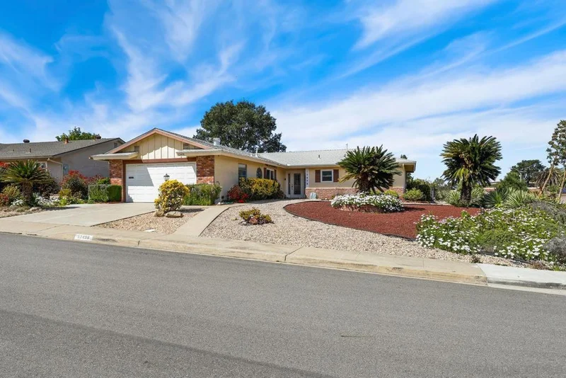 12498 Horado Rd, San Diego, CA 92128