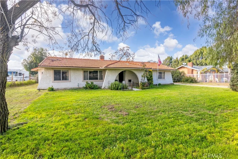 30110 Lakeview, Nuevo, CA 92567