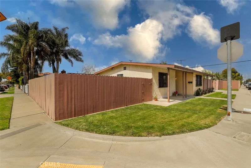 22439 Claretta, Hawaiian Gardens, CA 90716