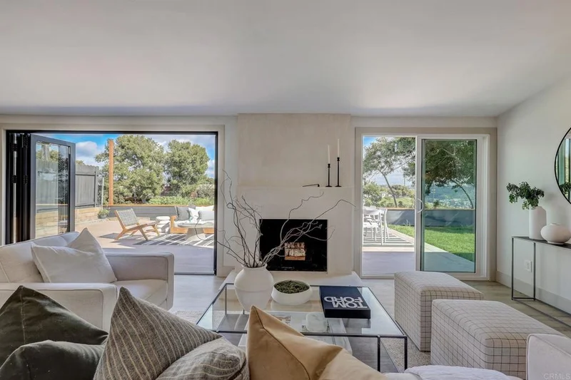 2533 Raymell, San Diego, CA 92123