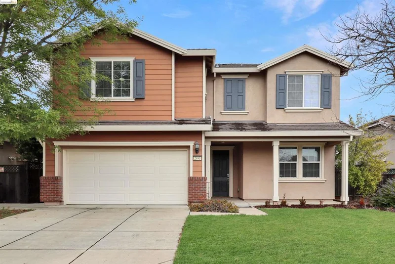 2990 Stonecrop Dr, Oakley, CA 94561