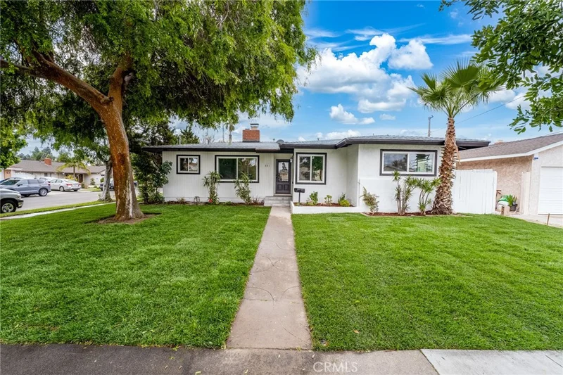 881 S Verde Street, Anaheim, CA 92805