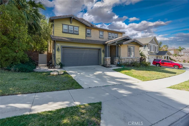 25277 Singleleaf Street, Corona, CA 92883