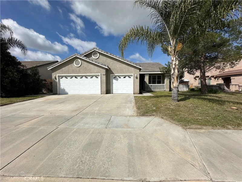 2272 Versailles Street, San Jacinto, CA 92583