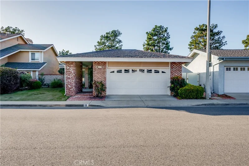 19 Muir, Irvine, CA 92620