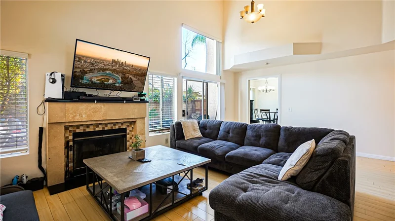 2291 Arabian Way, Corona, CA 92879