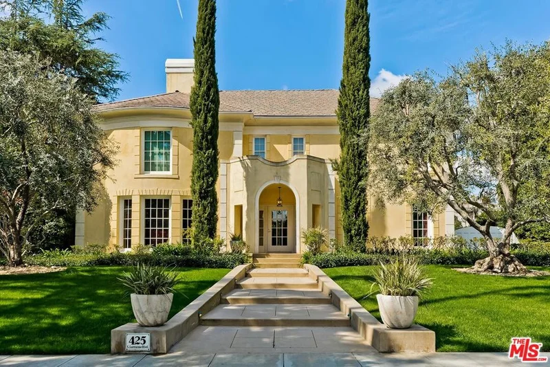 425 Lorraine Boulevard, Los Angeles, CA 90020