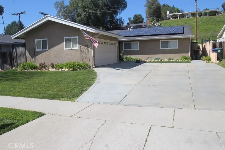 27119 Cabrera Avenue, Saugus, CA 91350