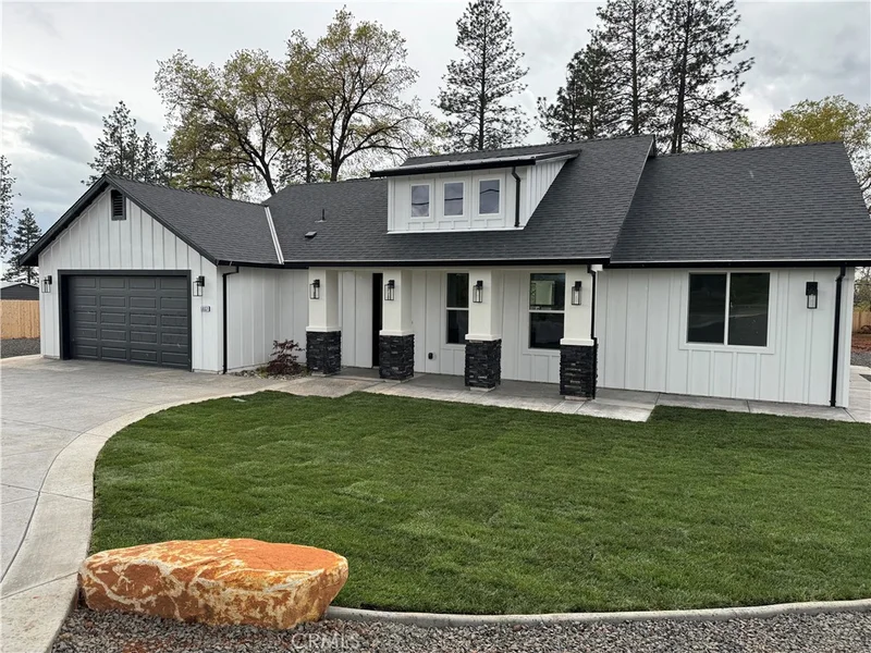 5607 Cherry Lane, Paradise, CA 95969