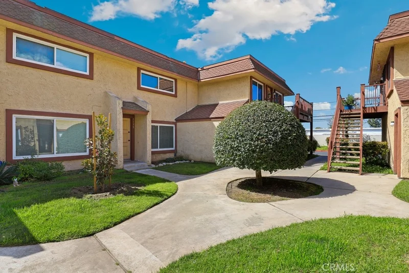 1135 N Barston Avenue, Covina, CA 91724