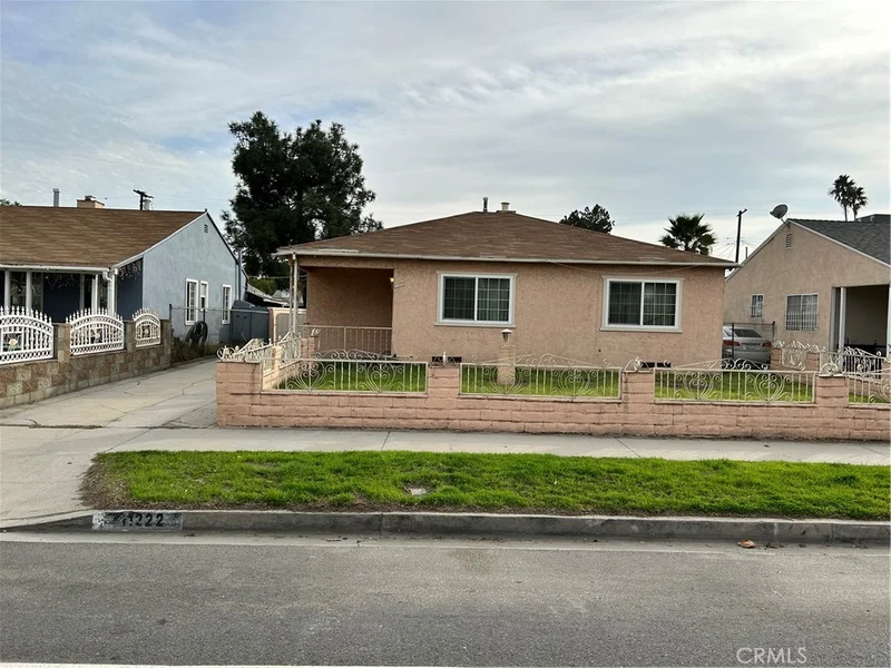 11222 Saticoy Street, Sun Valley, CA 91352