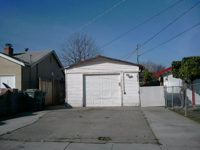 1127 Carlton, Menlo Park, CA 94025