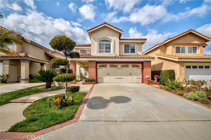 7743 E Misty Glen Court, Anaheim Hills, CA 92808