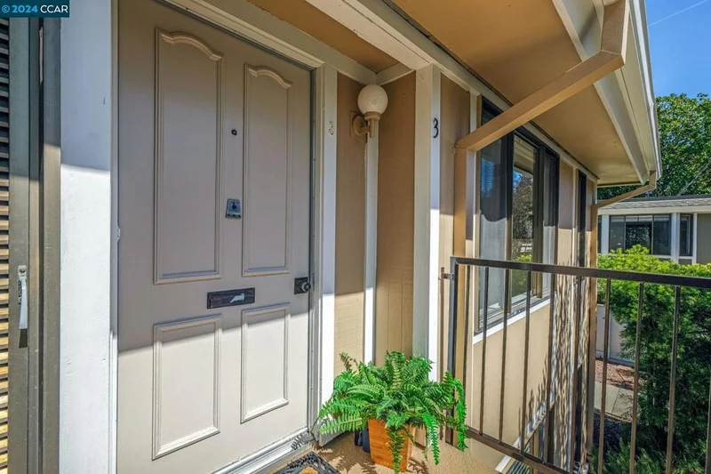 2700 Tice Creek Dr 3, Walnut Creek, CA 94595
