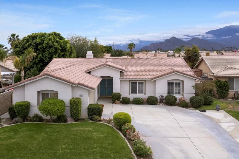 45735 Coldbrook Lane, La Quinta, CA 92253
