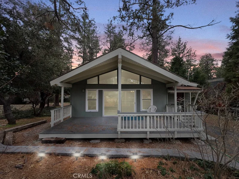 54415 Live Oak Street, Idyllwild, CA 92549