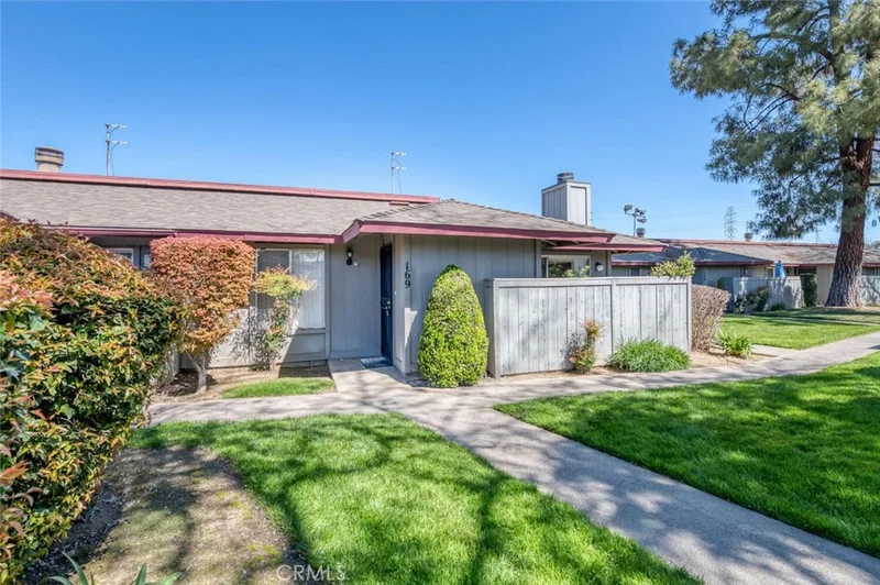 4504 N Valentine Avenue 169, Fresno, CA 93722