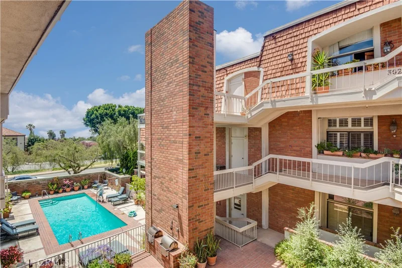 2306 Palos Verdes Drive W 203, Palos Verdes Estates, CA 90274