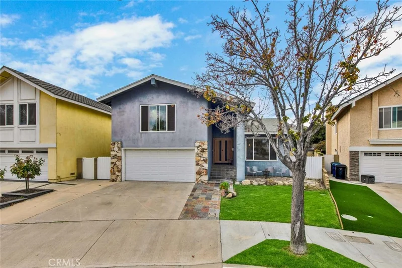11261 Montserrat Street, Cypress, CA 90630