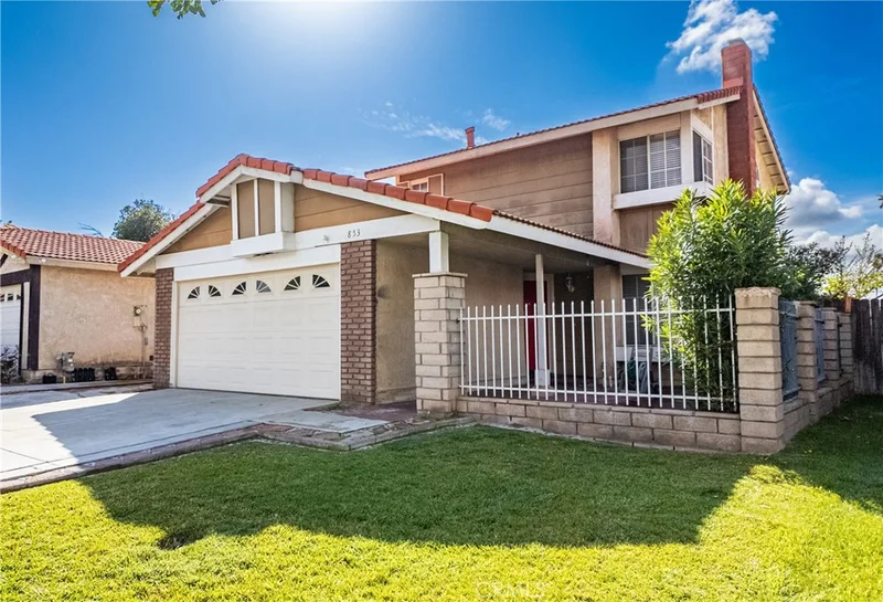 853 Santa Fe Lane, Colton, CA 92324