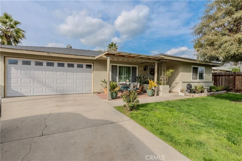 41284 Mayberry Avenue, Hemet, CA 92544