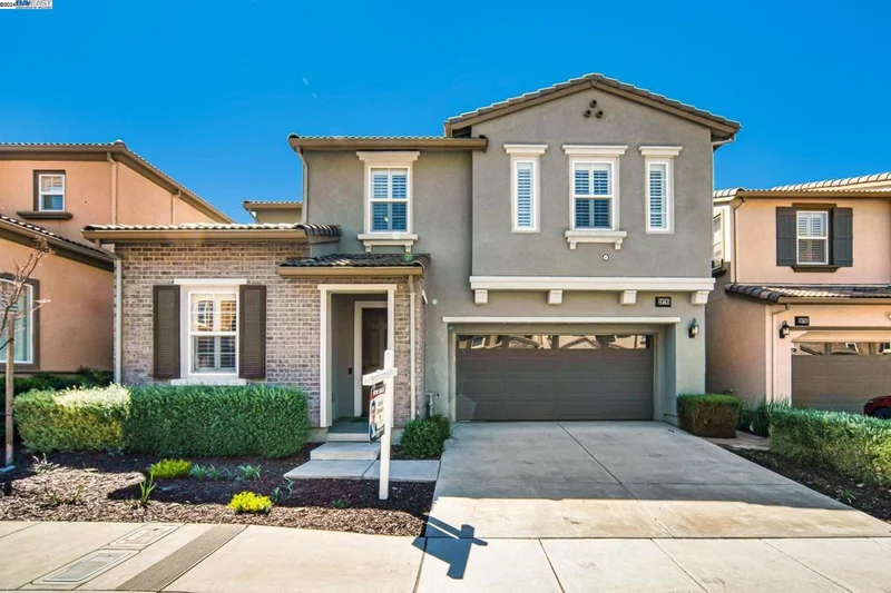 29795 Cantera Dr, Hayward, CA 94544