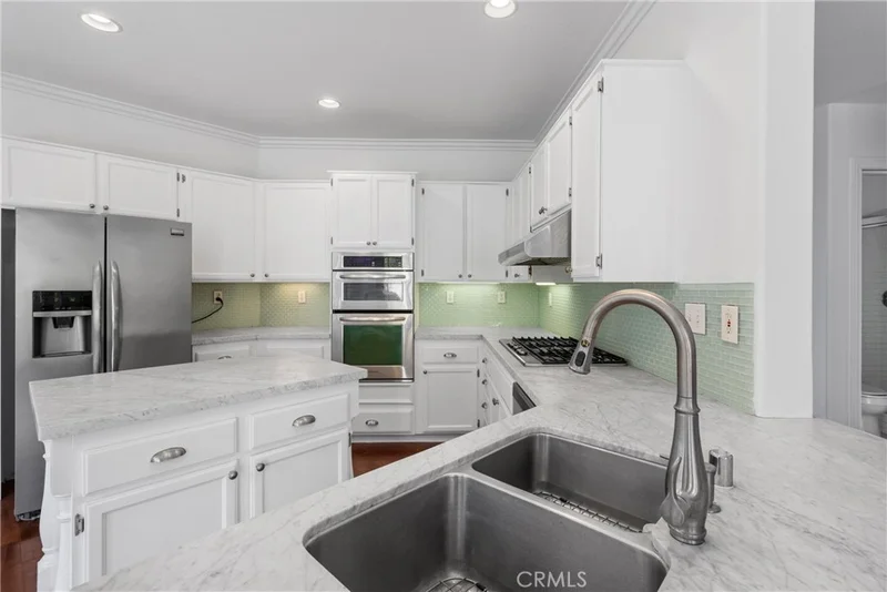 10 Arrivo Drive, Mission Viejo, CA 92692