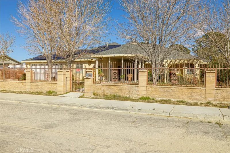 2574 28th Street W, Rosamond, CA 93560