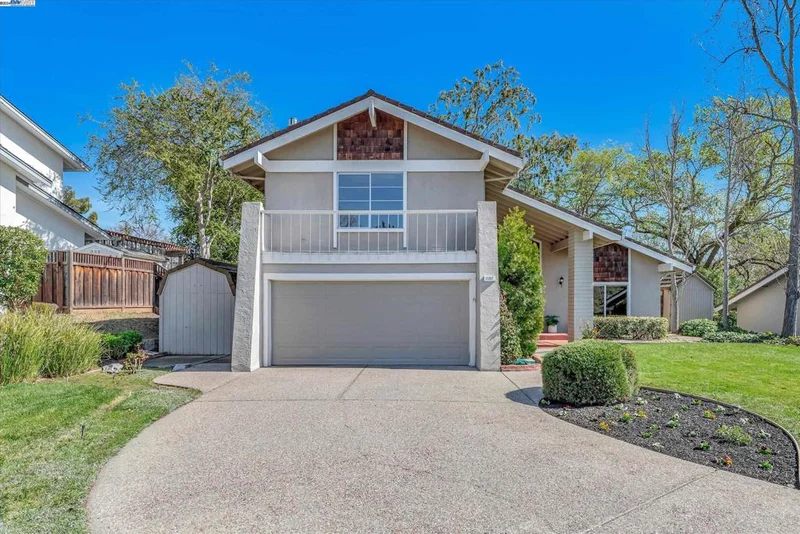 1167 Kottinger Dr, Pleasanton, CA 94566-0000