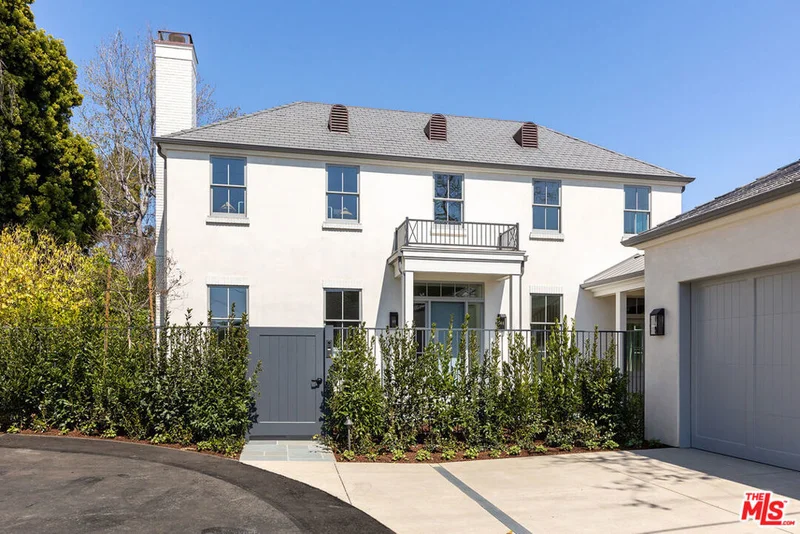 12324 25th Helena Drive, Los Angeles, CA 90049