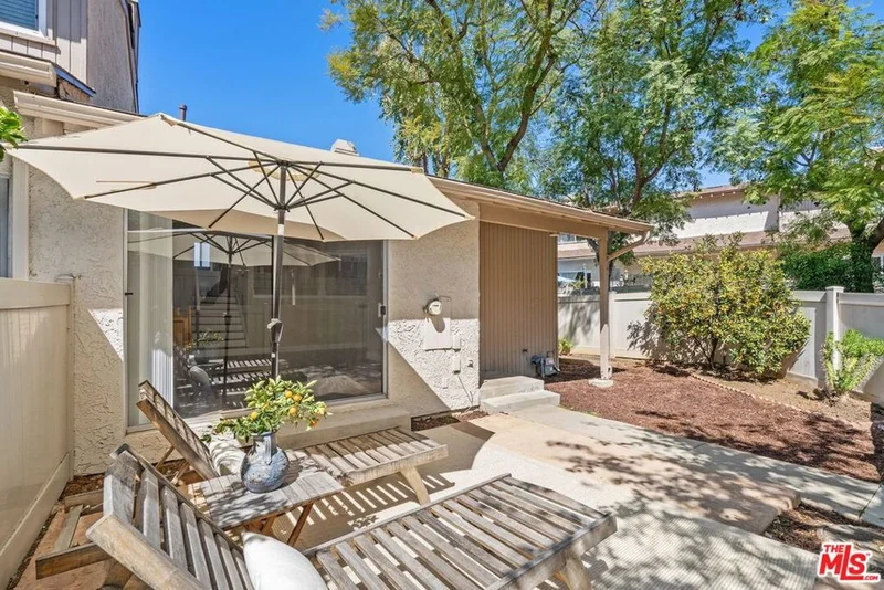1179 Ramona Drive, Newbury Park, CA 91320