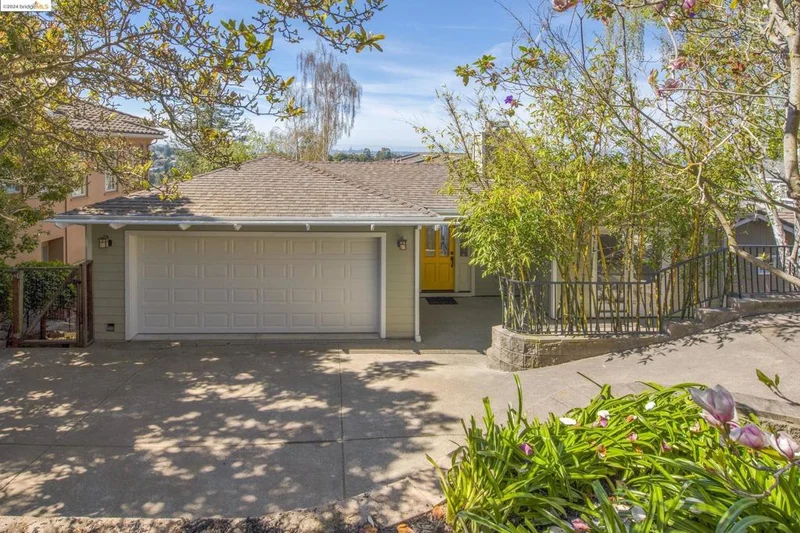 9009 Broadway Terrace, Oakland, CA 94611