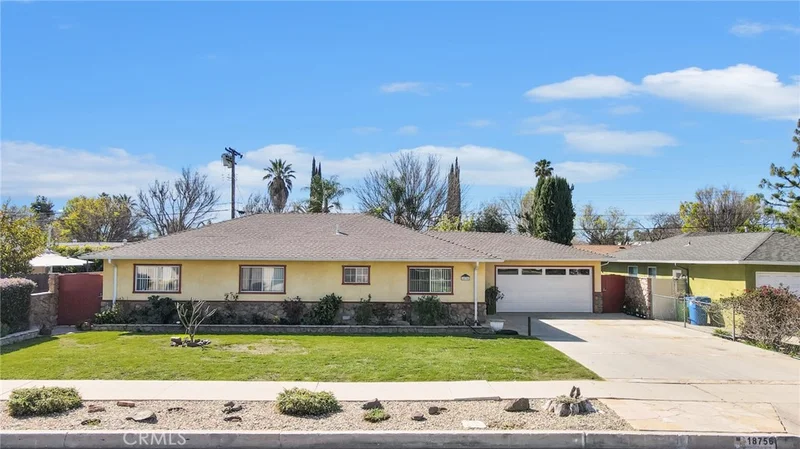 18756 Community Street, Northridge, CA 91324
