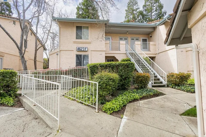4623 Nicol Cmn 111, Livermore, CA 94550