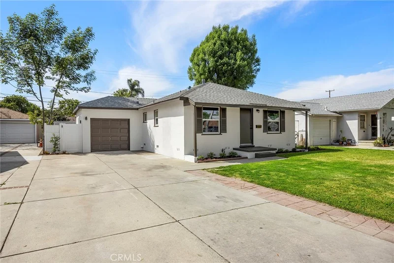 521 S Paula Drive, Fullerton, CA 92833