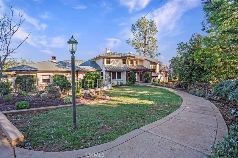4510 Lindenbaum Ln, Paradise, CA 95969