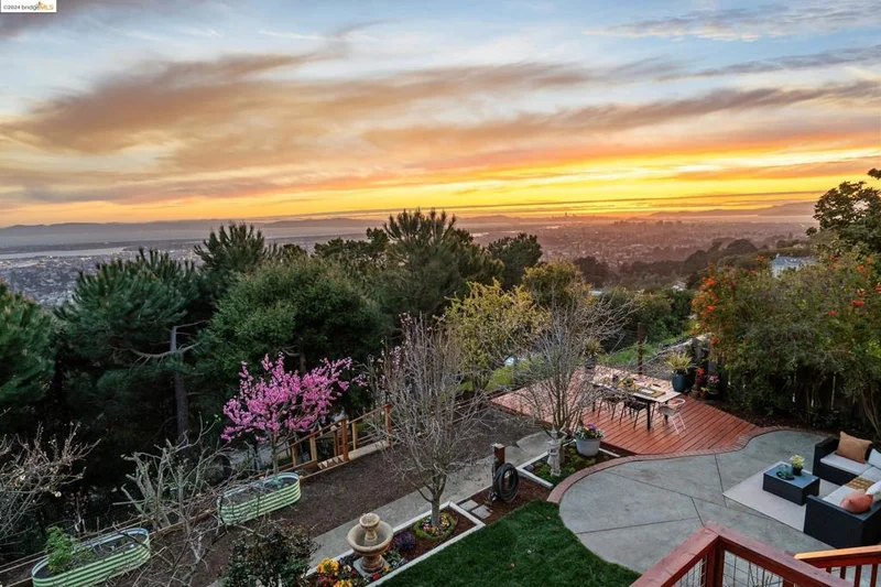 101 Colgett, Oakland, CA 94619