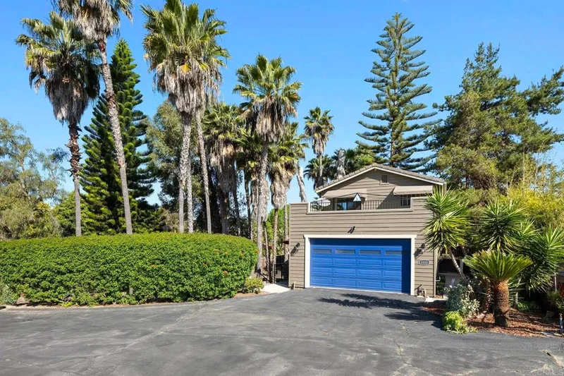 1020 Gearald Way, Fallbrook, CA 92028