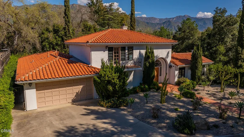 300 210 W Santa Ana Street, Ojai, CA 93023