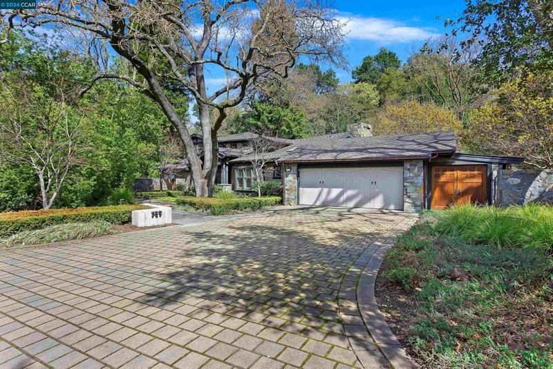 789 Los Palos Manor, Lafayette, CA 94549