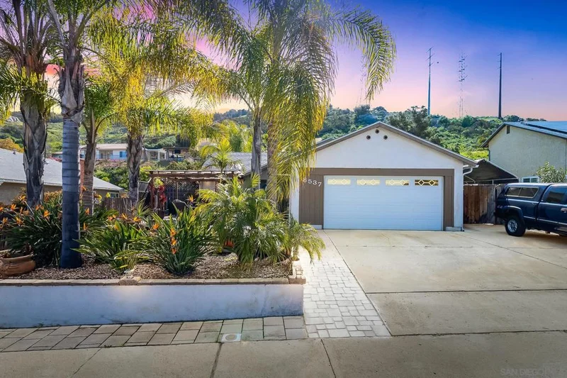 8537 Cordial Rd, El Cajon, CA 92021